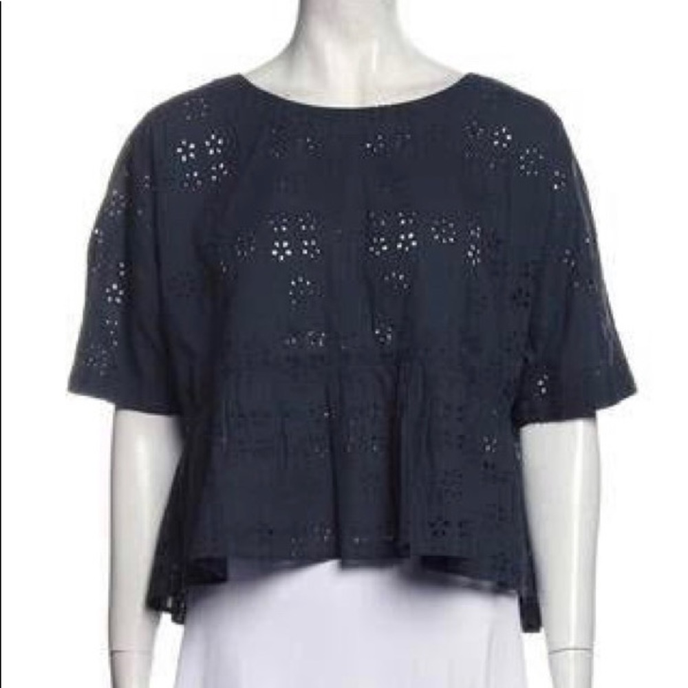 Creatures of comfort eyelet top!